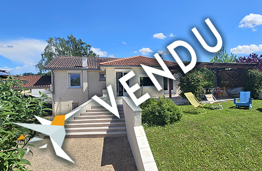 Guereins : maison à vendre de 165m2 Guereins : maison à vendre de 165m2