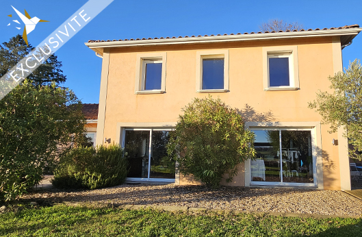 A vendre - Maison de 168m2 à Amareins 01090 A vendre - Maison de 168m2 à Amareins 01090